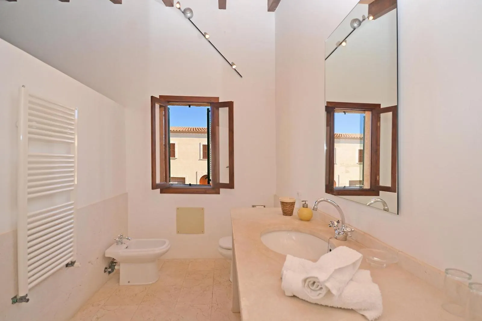 Villa Can Casta Petra  Dom wakacyjny Petra (Mallorca)